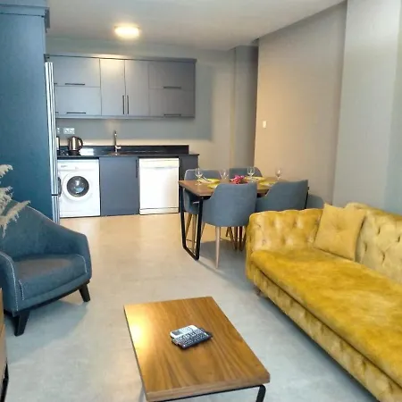 Golden Life Aparthotel