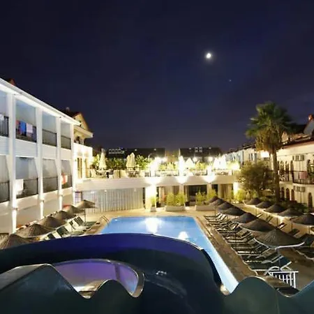 Appart hôtel Golden Life *